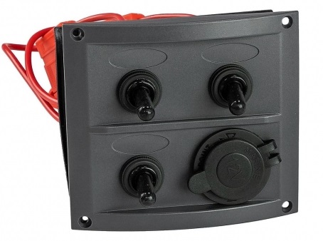 Панель бортового питания 3 переключателя, предохранители