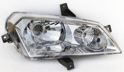 Фара передняя правая в сборе с проводом и лампами (700 Jambo max\SAB1xx700-14) Фара передняя правая в сборе с проводом и лампами (700 Jambo max\SAB1xx700-14)